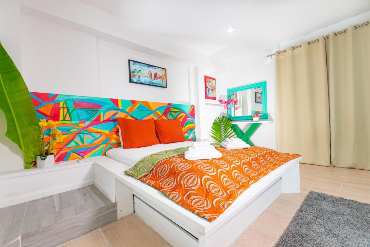 Studio 7 - Oceanfront Apartment Nassau Exterior photo