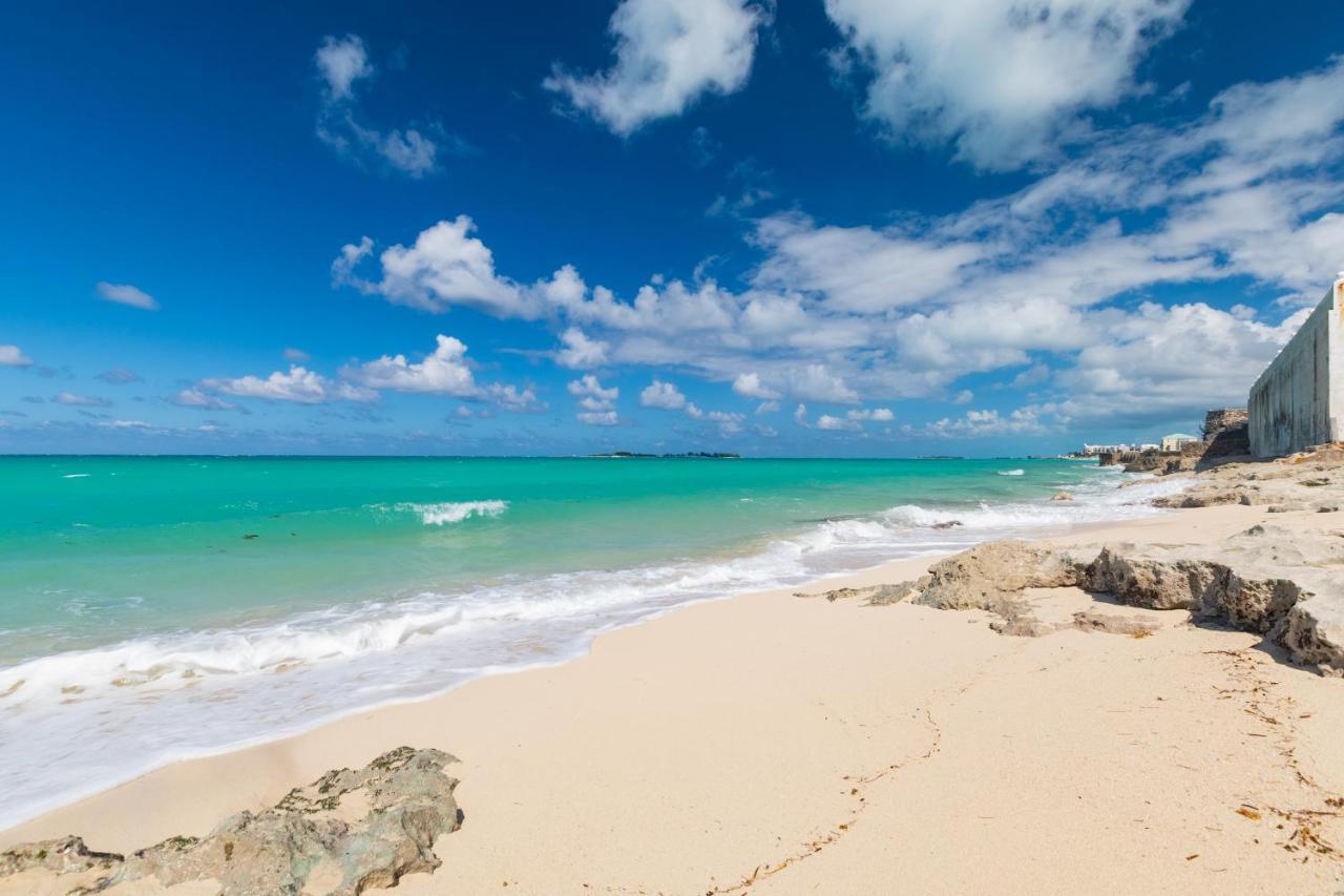 Studio 7 - Oceanfront Apartment Nassau Exterior photo