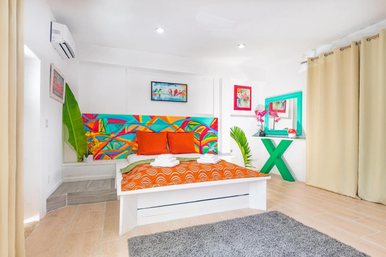 Studio 7 - Oceanfront Apartment Nassau Exterior photo