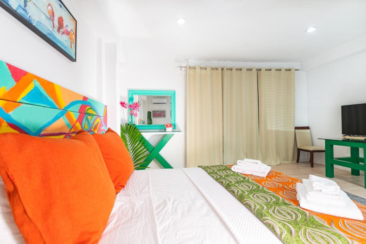Studio 7 - Oceanfront Apartment Nassau Exterior photo